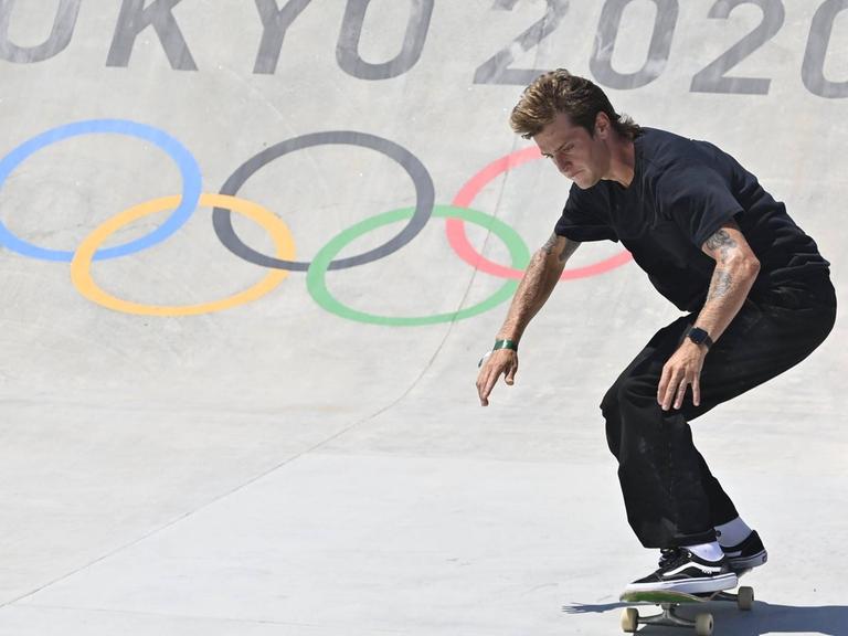 TOKYO, JAPAN - JULY 22 : Cruysberghs Axel Bel Skateboarding Street Male pictured during a training session prior to the Tokyo 2020 Summer Olympic Games, Olympische Spiele, Olympia, OS on July 22, 2021 in Tokyo, Japan, 22/07/2021 SKATEBOARD : Entrainement - Preparation - Jeux Olympiques - JO2020 - Tokyo - 22/07/2021 PhotoNews/Panoramic PUBLICATIONxINxGERxSUIxAUTxHUNxONLY