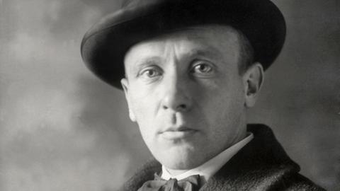Ein Portrait des Schriftstellers Michael Bulgakow.