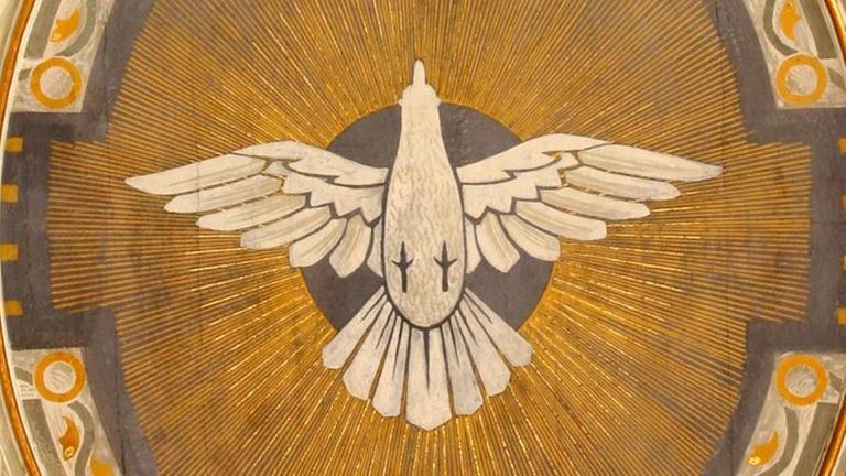 Taube als Symbol des Heiligen Geistes an der Decke der evangelischen Kirche Oberbobritzsch, KBZ Freiberg, Sachsen.