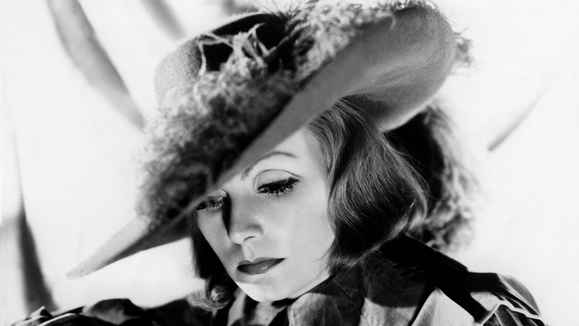 Porträtaufnahme von Greta Garbo als Königin Christine in dem gleichnamigen Film aus dem Jahr 1933.