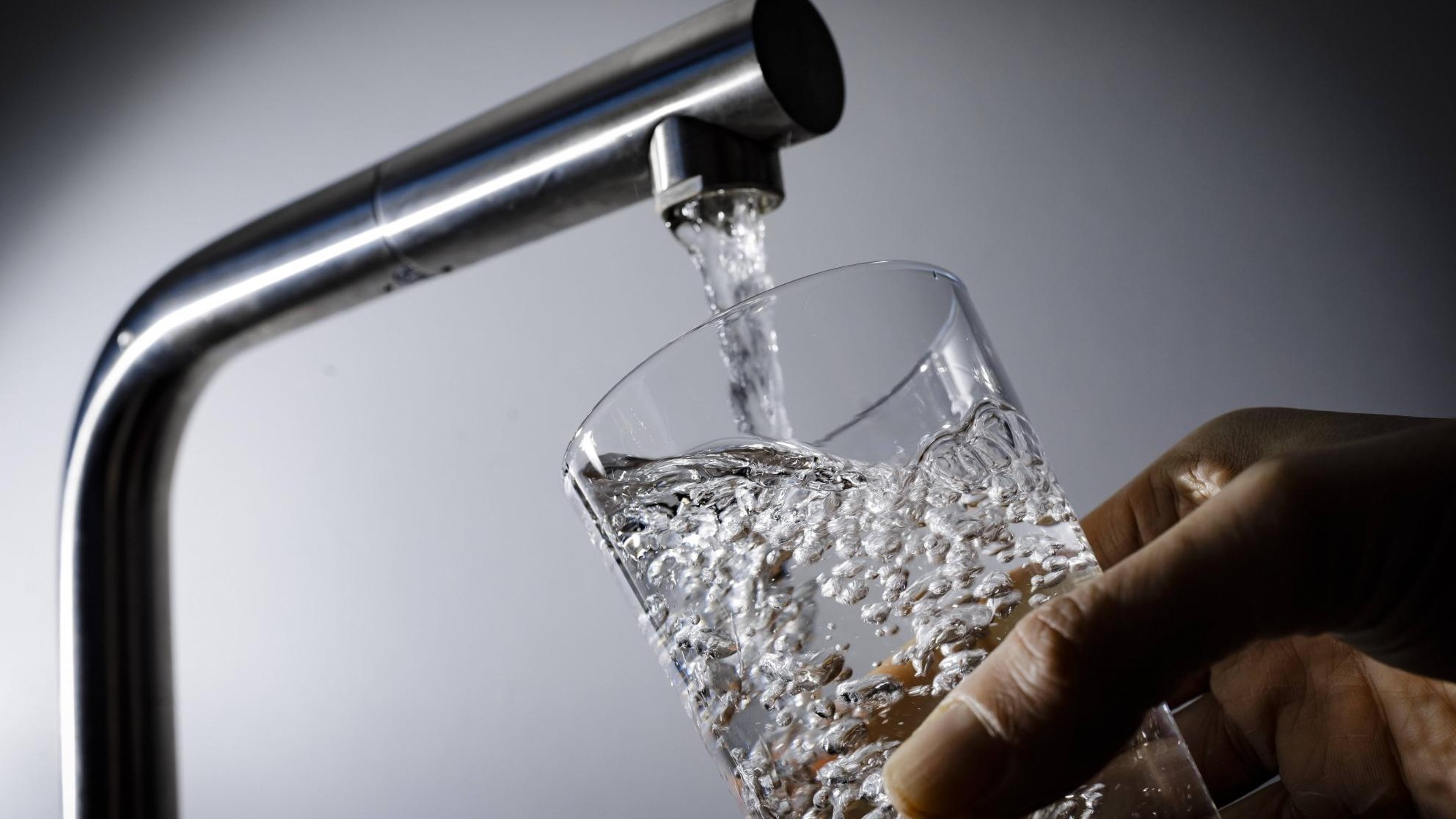 Neue Grenzwerte für Schadstoffe - Trinkwasser in Europa soll