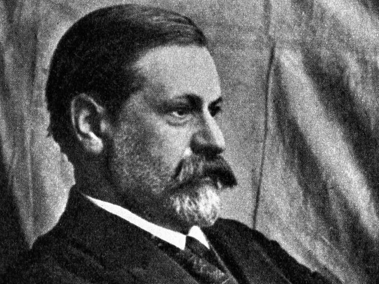 Porträt von Sigmund Freud (1856 - 1939)
