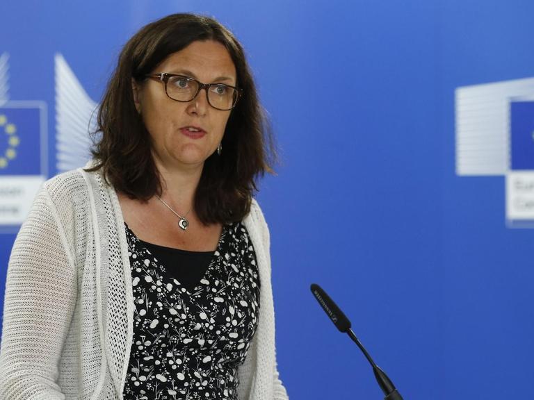 EU-Kommissarin Cecilia Malmström bei der Pressekonferenz zuzm Freihandelsabkommen zwischen der EU und Vietnam.