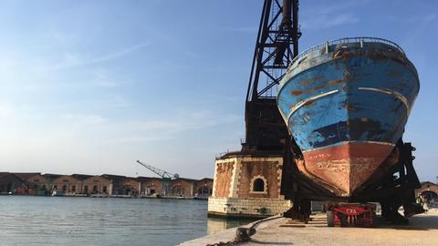 Barca Nostra von Christoph Büchel, 58. Kunstbiennale Venedig