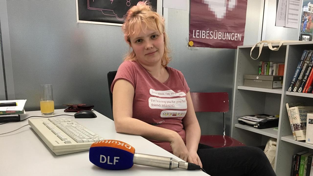 Alina Schwermer (taz) berichtet über Frauenfußball