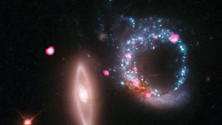 Die Doppelring-Galaxie Arp 147