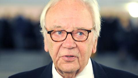 Jürgen Becker Hat den Georg-Büchner-Preis 2014 erhalten.