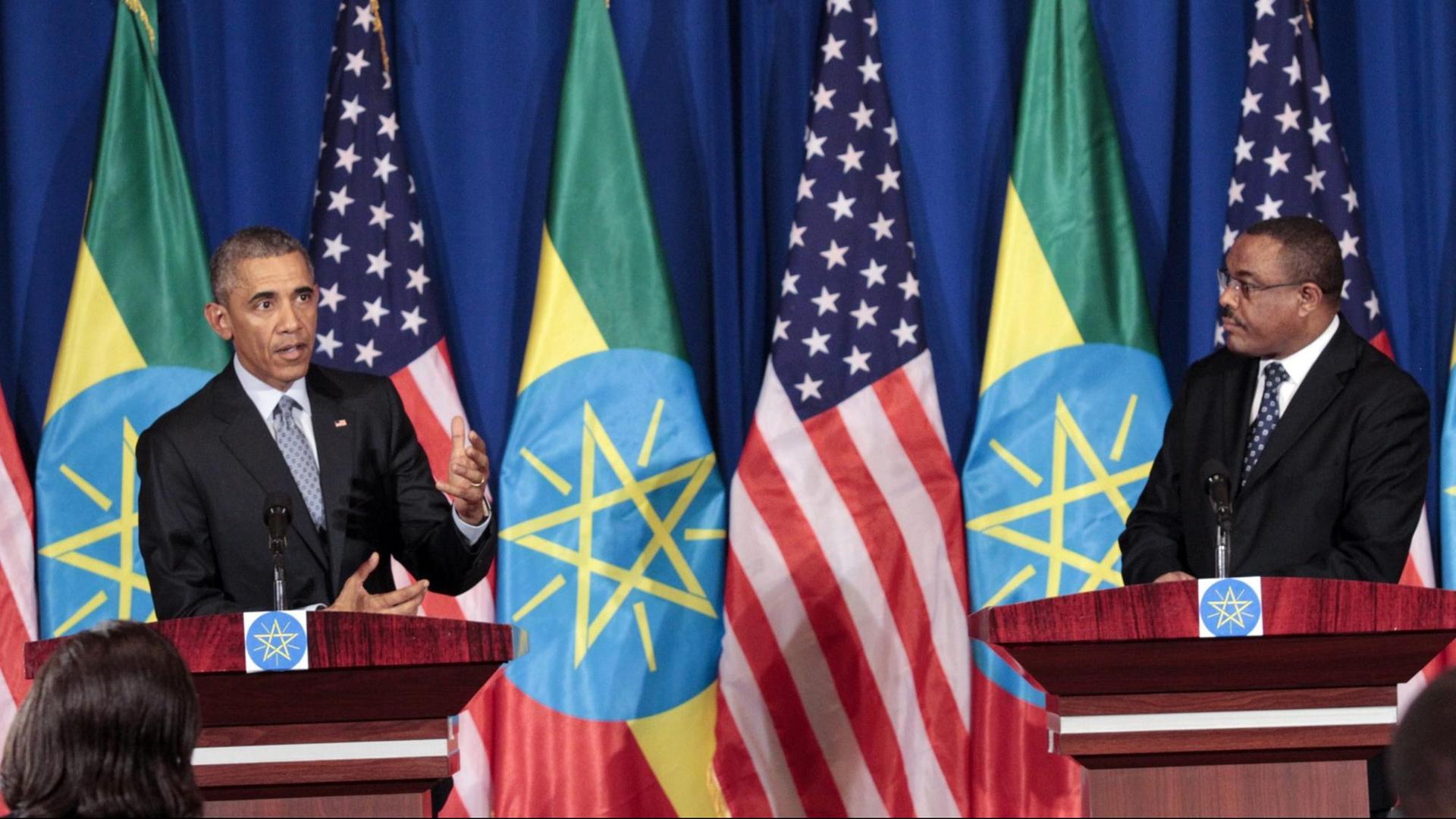 US-Präsident Barack Obama (l.) mit dem äthiopischen Premierminister Hailemariam Desalegn bei einer gemeinsamen Pressekonferenz in Addis Abeba.