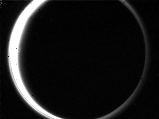 Der Saturnmond Titan, aufgenommen von der Voyager-Sonde am 25. August 1981.