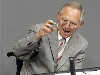 Bundesinnenminister Wolfgang Schäuble spricht im Bundestag über die Islamkonferenz und die Integration von Moslems