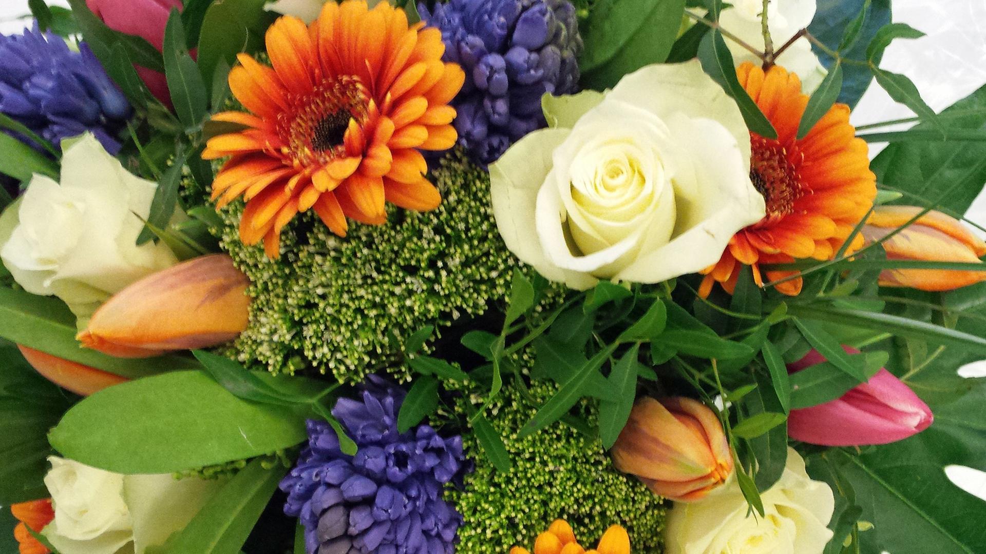 Ein bunter Blumenstrauß Ein bunter Blumenstrauß