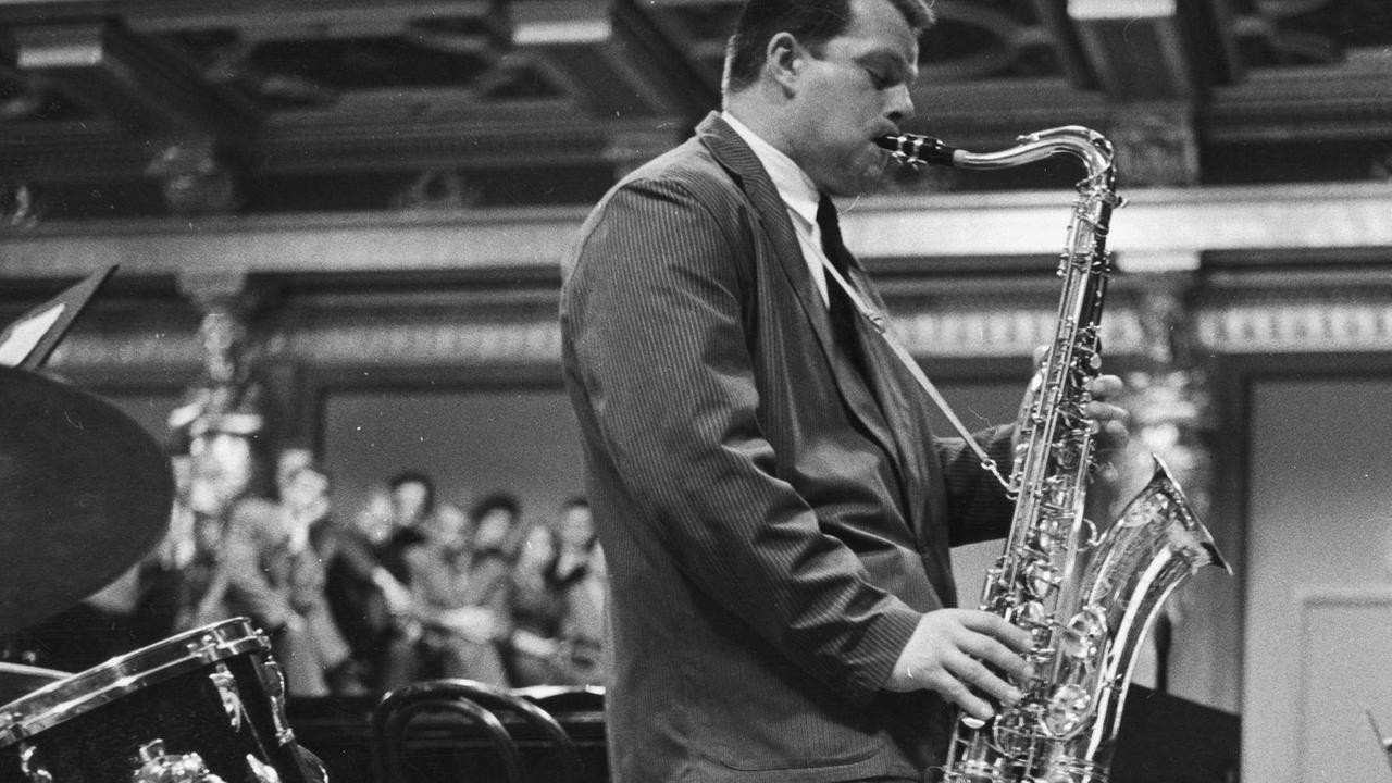 Hans Koller bei einem Konzert im Wiener Musikverein. Um 1965.