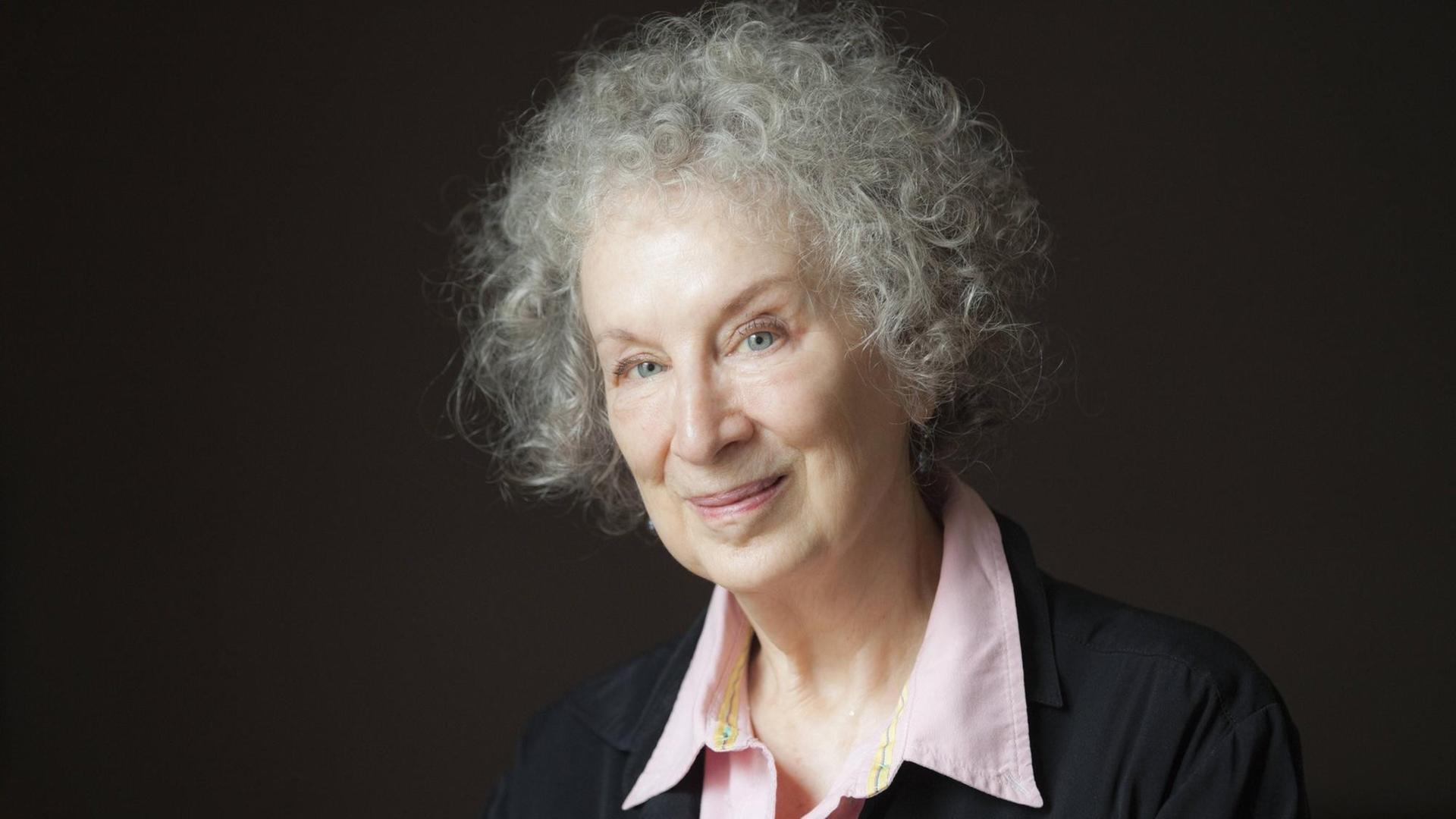 Die kanadische Schriftstellerin Margaret Atwood (2014)