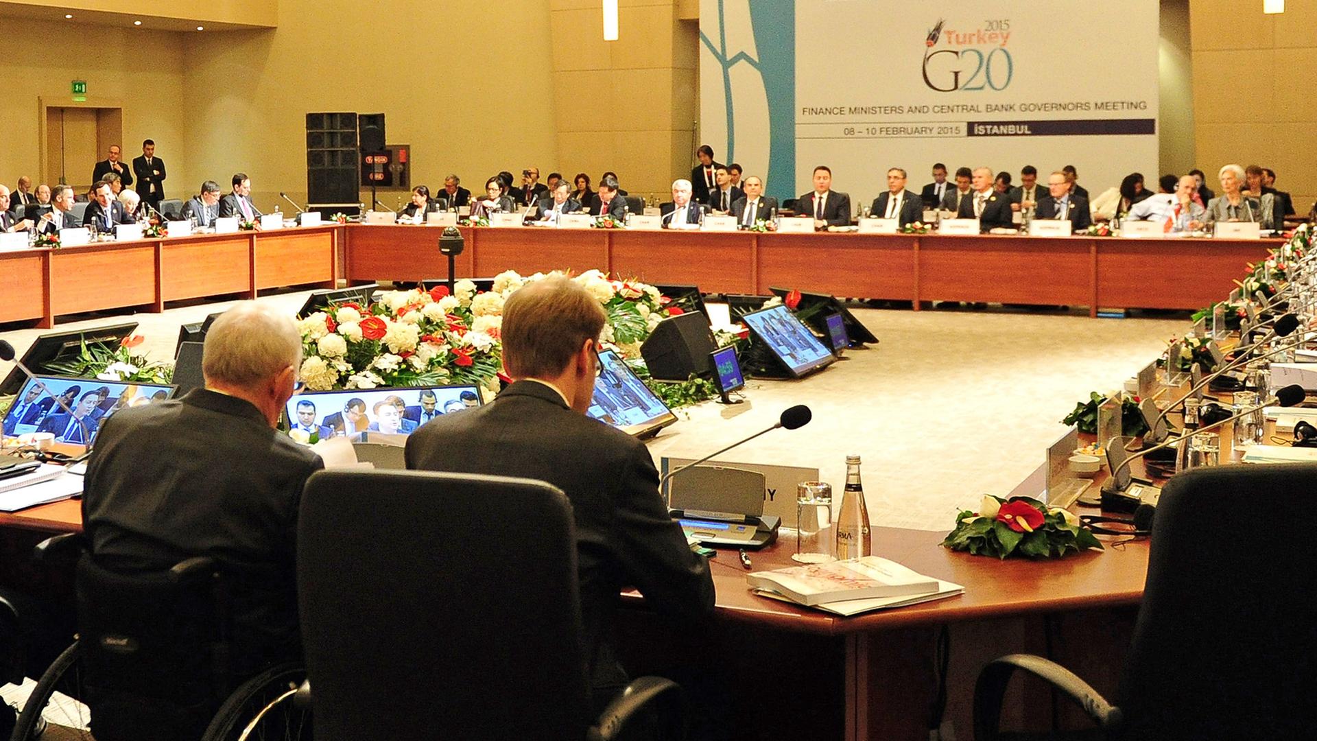Die Finanzminister und Notenbankchefs der G20 in Istanbul