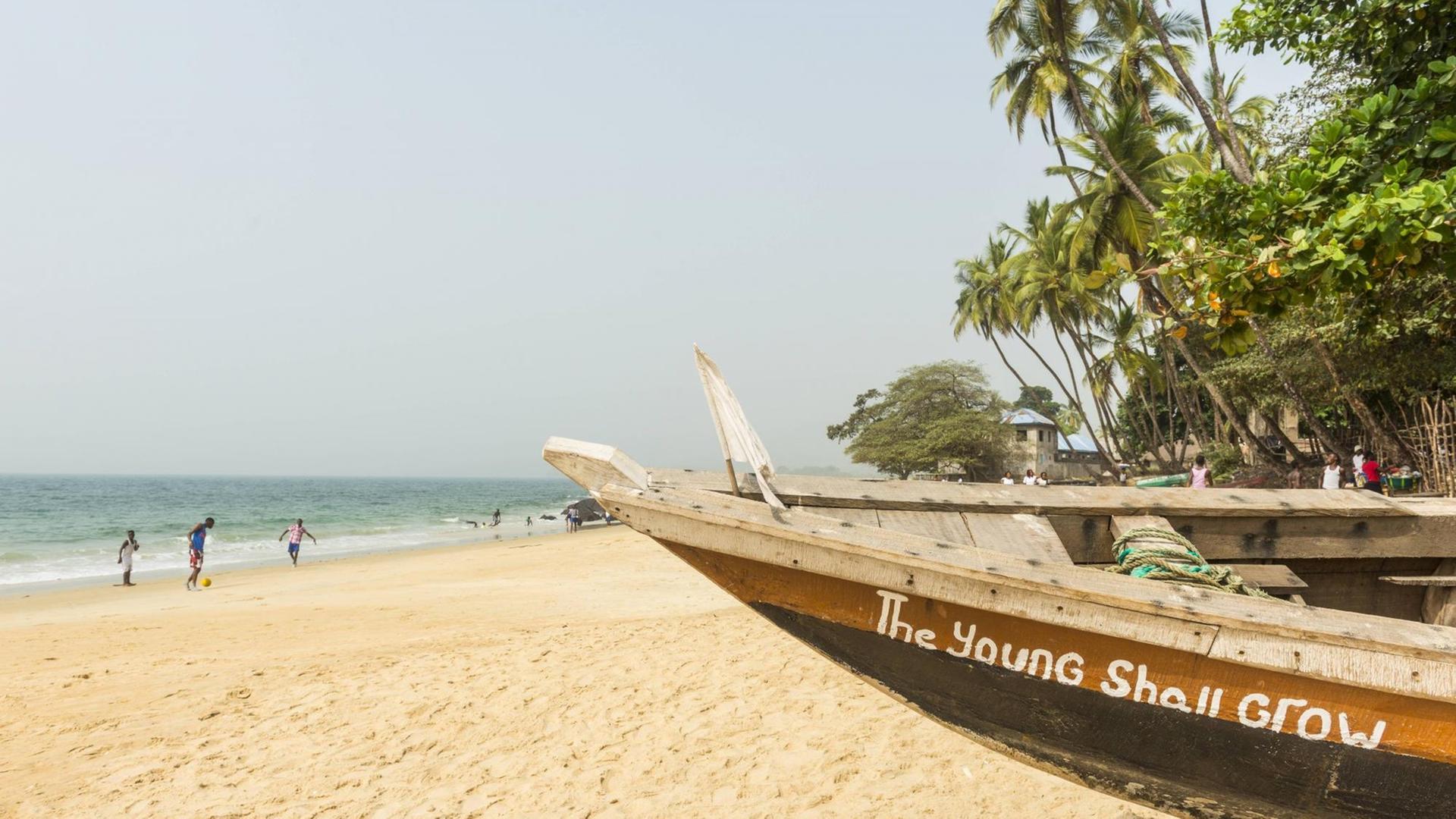 Bukeh Beach in Sierra Leone, West Afrika