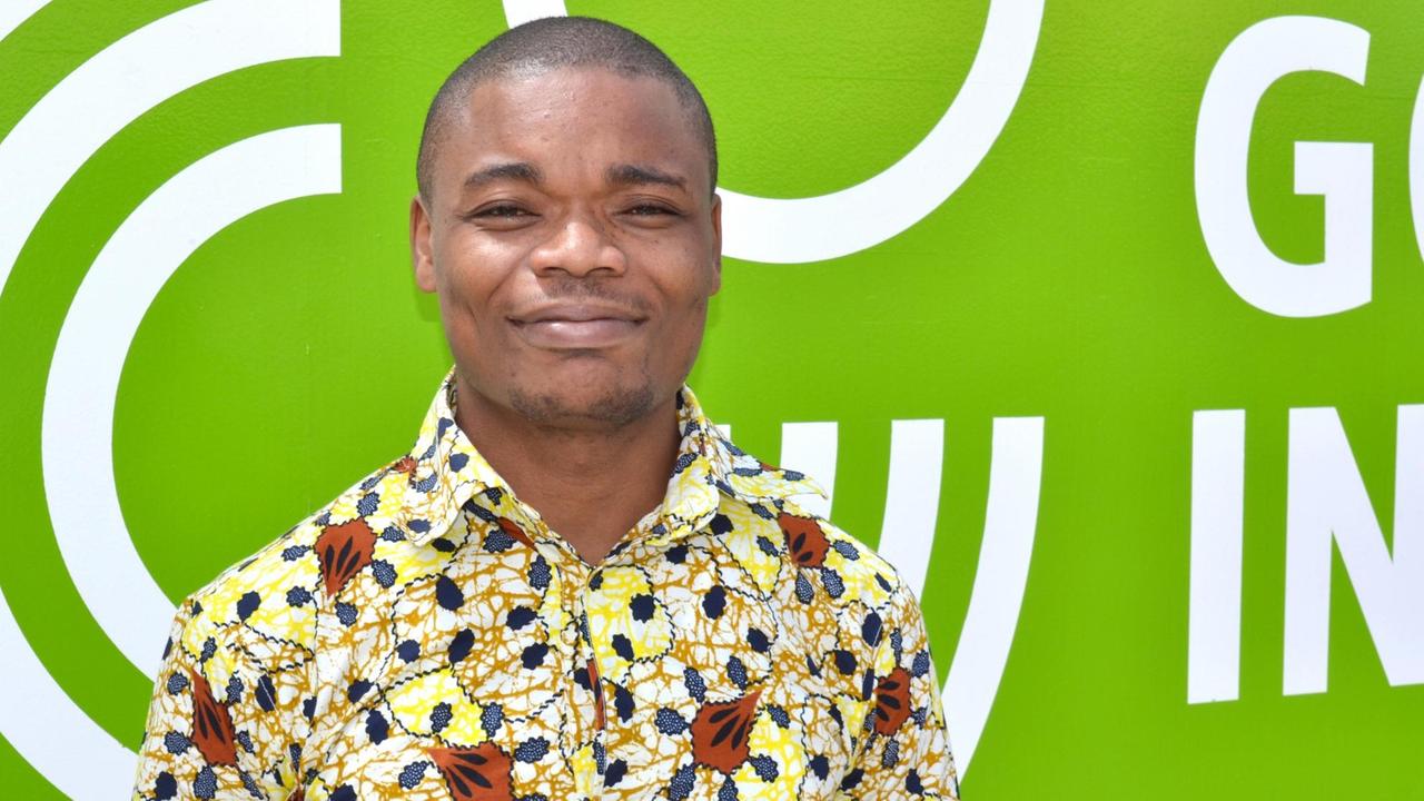 N’zi Kouassi Alexandre Dieu-Donné leitet das Kulturprogramm des Goethe-Instituts in Abidjan, der Hauptstadt der Elfenbeinküste.