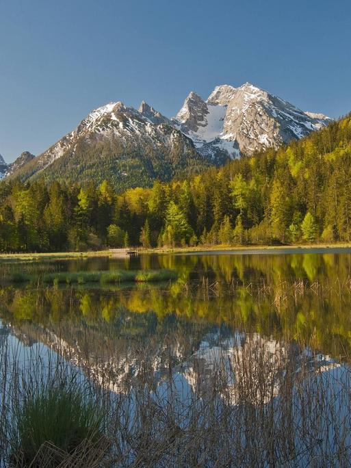Berchtesgadener Land: Blick auf die Alpen und Gletscher