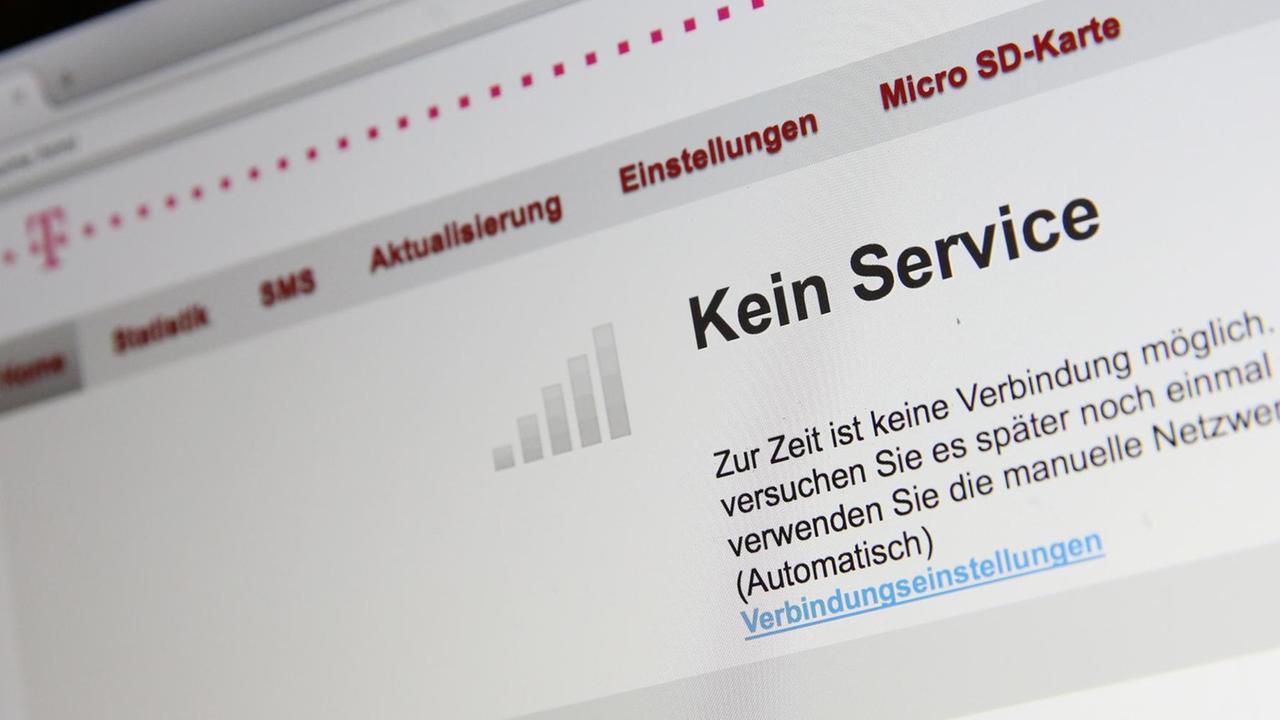 Anschlüsse der Telekom sind zurzeit von massiven Störungen betroffen. Auf einer Konfigurationsseite eines mobilen LTE-Telekom-Routers mit einem Mobilfunkvertrag der Deutschen Telekom ist am 11.06.2016 in Hamburg "Kein Service" zu lesen.