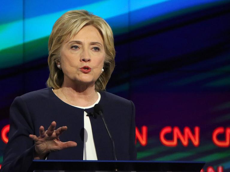 Hillary Clinton beim DV-Duell am 13. Oktober 2015.