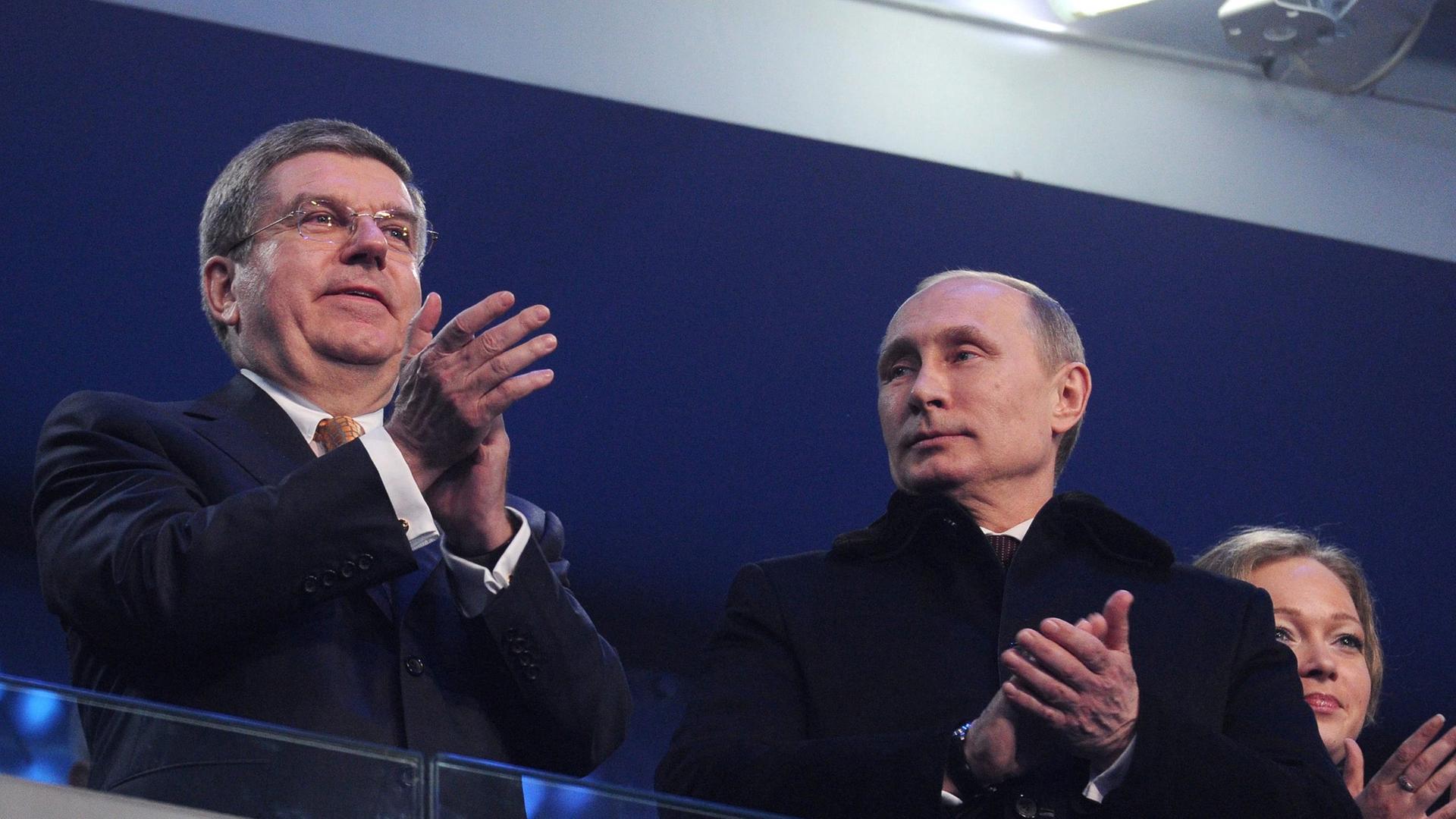 Applaus: Thomas Bach und Wladimir Putin auf der Eröffnungsfeier in Sotschi