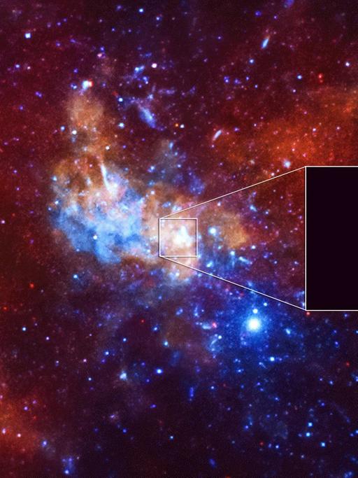 Die Materie rund um das Schwarze Loch im Zentrum der Galaxis leuchtet meist nur schwach