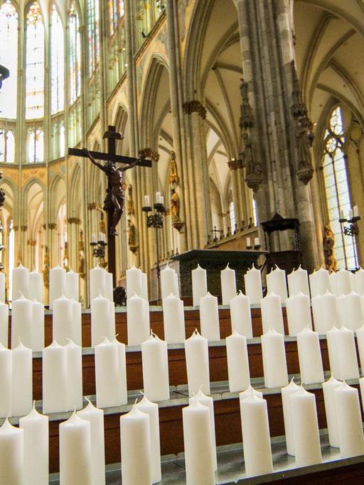 Trauergottesdienst in Köln für Absturzopfer