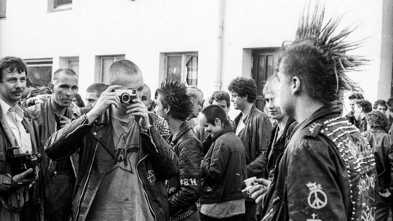 Punk fotografiert Punk - Foto von den Chaostagen 1983