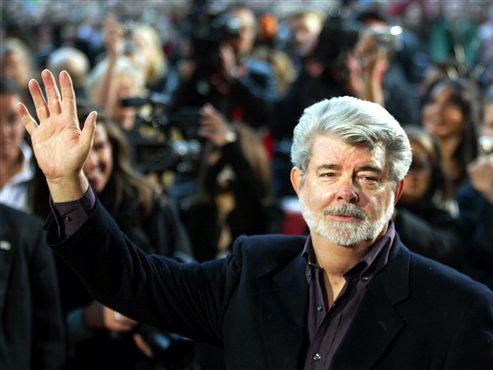 US-Regisseur George Lucas vor einem Kino am Potsdamer Platz in Berlin