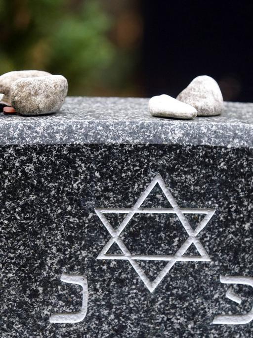 Grabstein auf dem jüdischen Friedhof