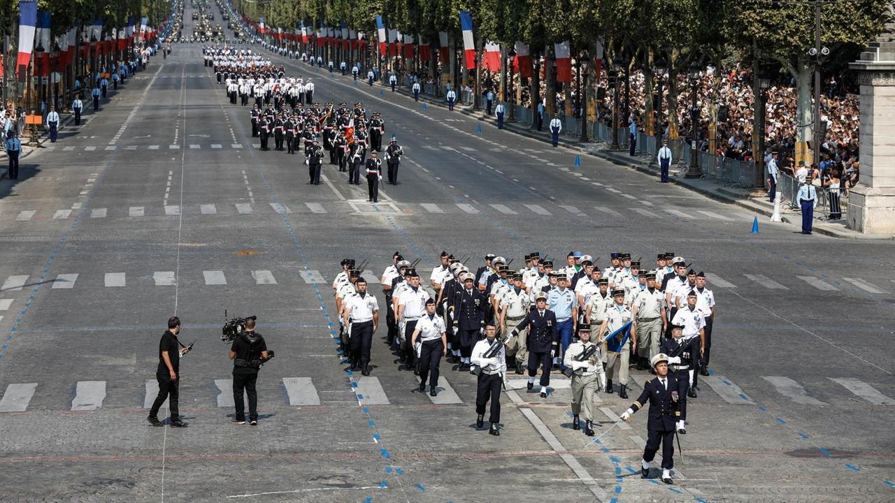 Militärparade auf den Champs-Élysées am 14. Juli 2018.