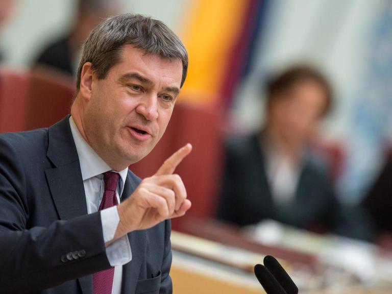 Bayerns Finanzminister Markus Söder (CSU) während einer Plenarsitzung im bayerischen Landtag in München.