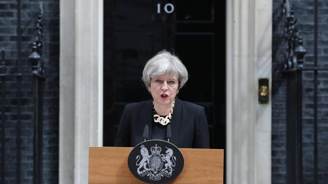 Die britische Premierministerin Theresa May äußert sich zum Anschlag in London.