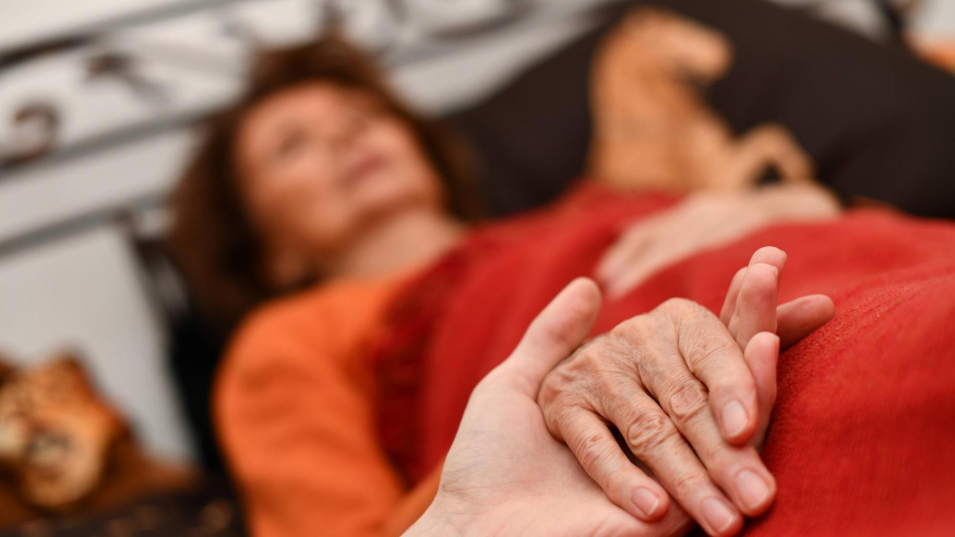 Krankenkassen-Bericht - Anstieg von Depressionen bei über 60-Jährigen
