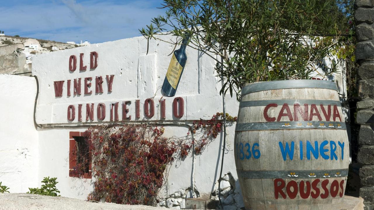 Weinkellerei Canava Roussos auf der griechischen Insel Santorin