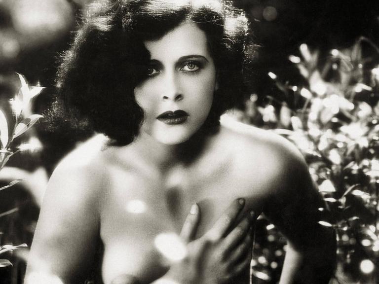 Der erste weibliche Orgasmus im Kino: Hedy Lamarr im Film "Ekstase" Der erste weibliche Orgasmus im Kino: Hedy Lamarr im Film "Ekstase"