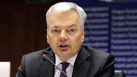 Didier Reynders während einer Rede in Brüssel