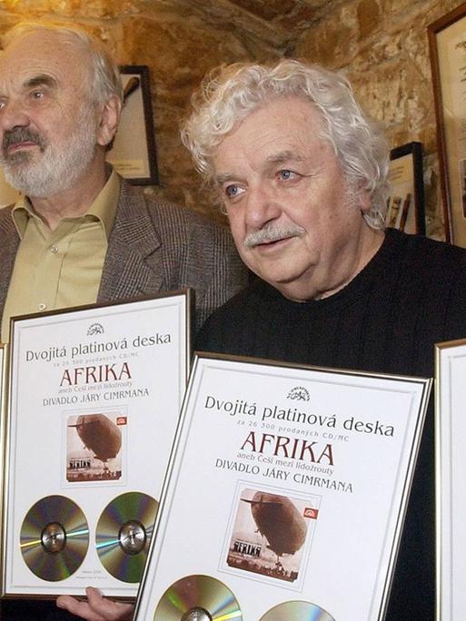 The authors and actors Ladislav Smoljak and Zdenek Sverak (left) being presented Platinum and Gold Albums for the record sales of their plays. 10 March 2005 Prague CTKPhotoFO01225508 PUBLICATIONxINxGERxSUIxAUTxONLY vol 1