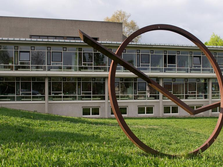 Aufgenommen am 14.04.2014 in Marbach am Neckar (Baden-Württemberg). Aufgenommen am 14.04.2014 in Marbach am Neckar (Baden-Württemberg).