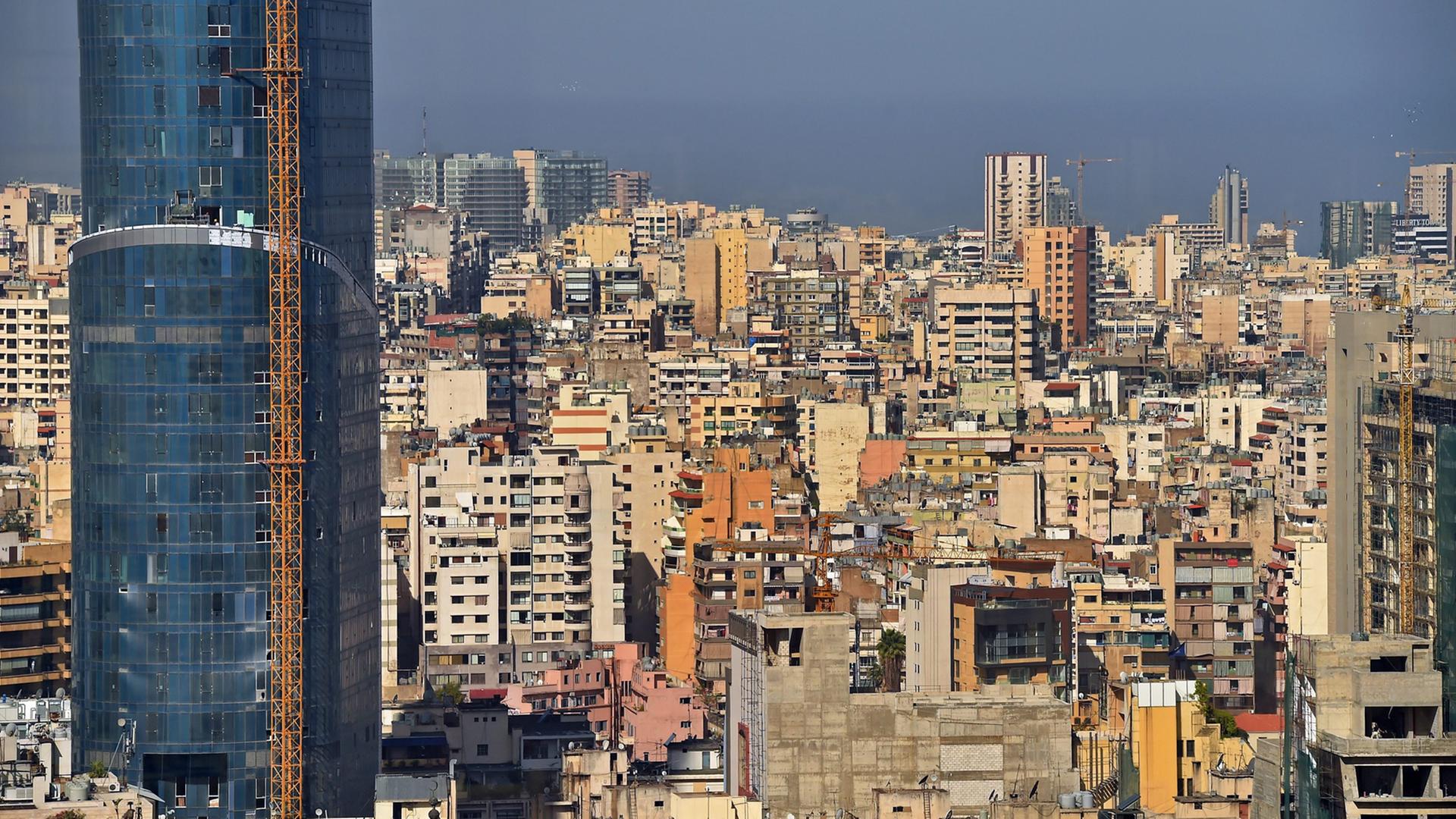 Das Sama-Hochhaus in Beirut, der Hauptstadt des Libanons, im März 2016.