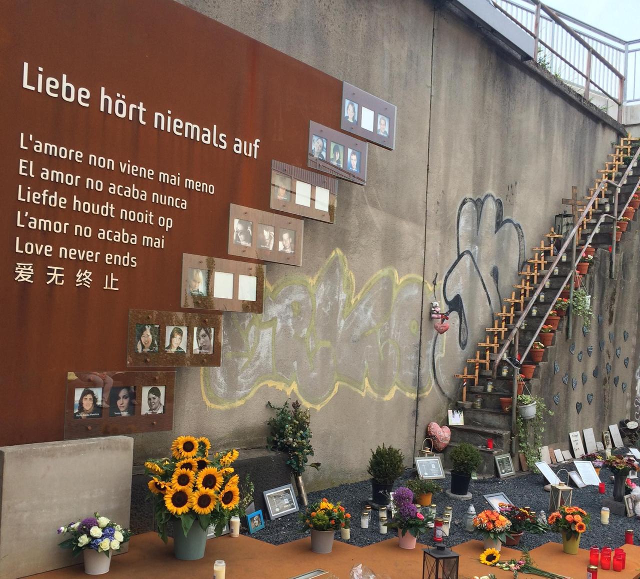 Gedenkstelle für die Loveparade-Opfer in Duisburg.