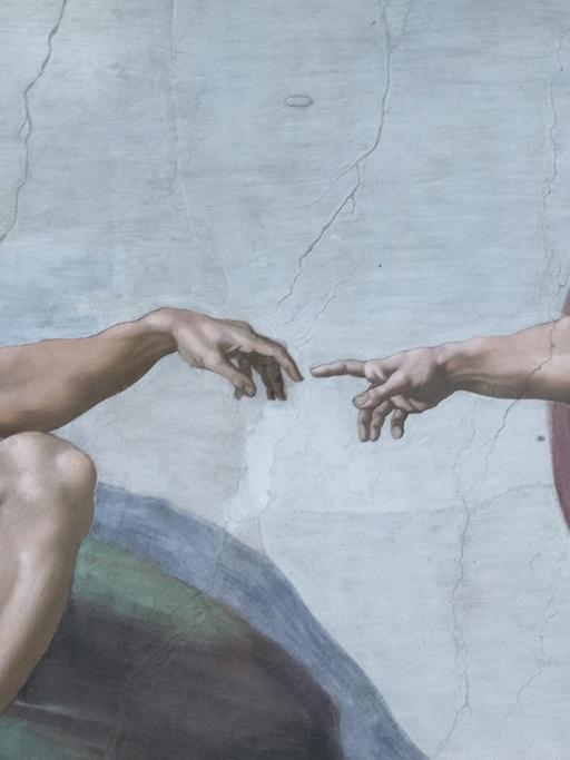 "Die Erschaffung Adams" ist ein Ausschnitt aus dem um 1510 geschaffenen Deckenfresko des Malers Michelangelo Buonarroti in der Sixtinischen Kapelle in Rom, das die biblische Schöpfungsgeschichte darstellt.