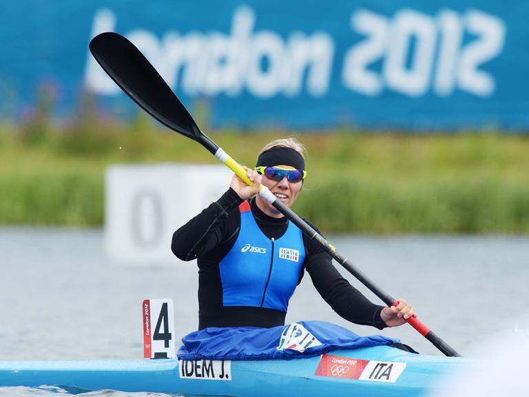 epa03348565 Italy's Josefa Idem after her run in the Kajak Single (K1) 500m Women Canoe Sprint heat at the London 2012 Olympic Games Canoe Sprint competition at the Eton Dorney rowing centre near the village of Dorney, west of London, Britain, 07 August 2
