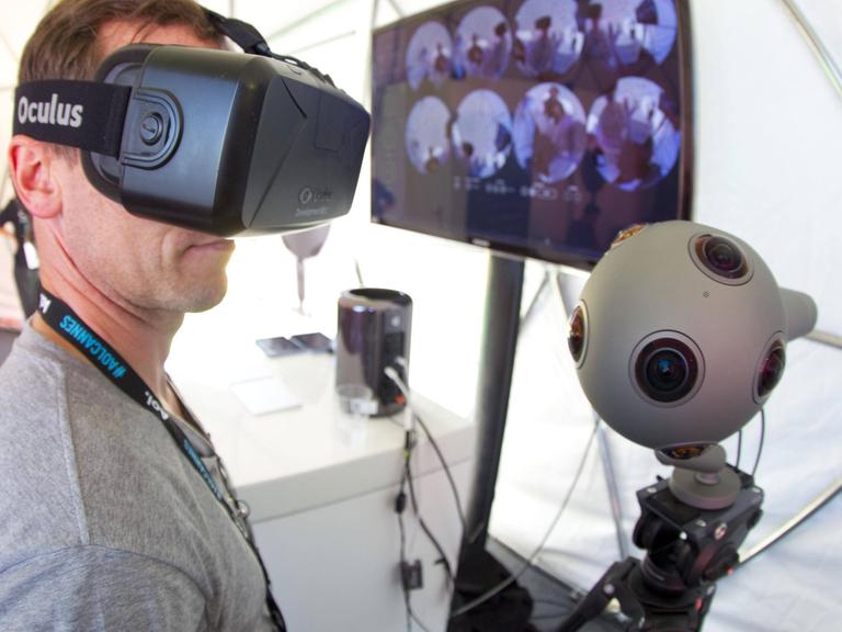 Präsentation der 360-Grad-Kamera Nokia OZO für Virtual-Reality-Content beim Cannes Lions International Festival of Creativity, aufgenommen am 21.6.2016