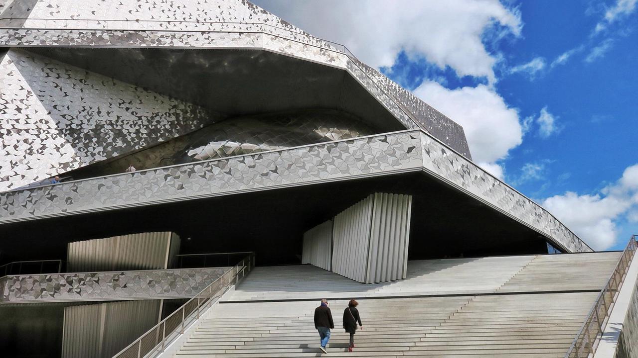 Die vom Architekten Jean Nouvel entworfene Philharmonie de Paris.