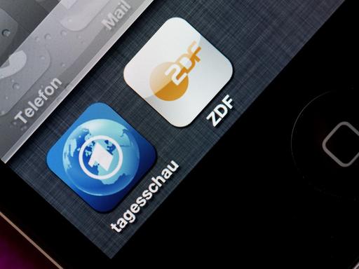 Die Apps der Tagesschau und vom ZDF auf einem Smartphone