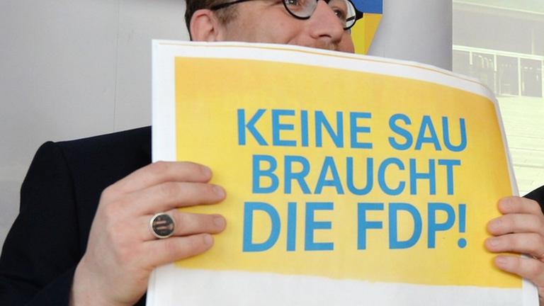 Brandenburgs ehemaliger FDP-Chef Gregor Beyer stellte 2014 in Potsdam eine Wahlkampagne der FDP vor.