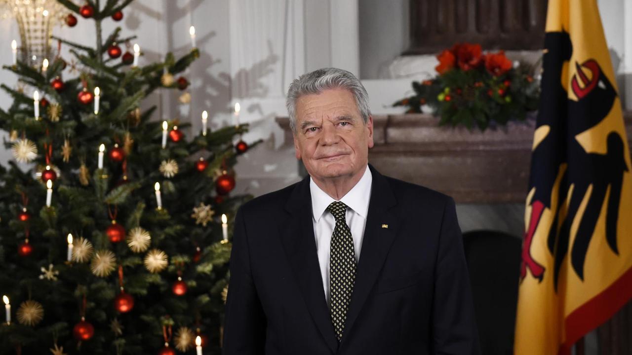 Bundespräsident Joachim Gauck nach der Aufzeichnung seiner Weihnachtsansprache.