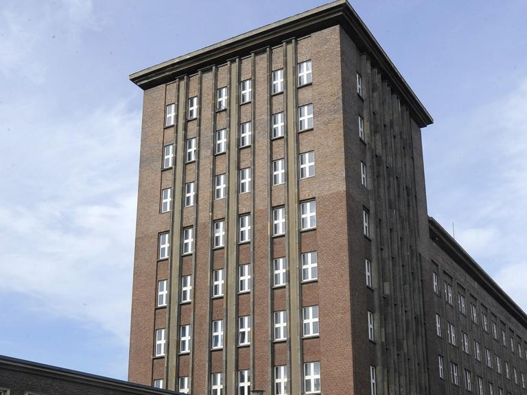 Ein Bildauschnitt des früheren Funkhauses an der Nalepastraße des Architekten Franz Ehrlich.