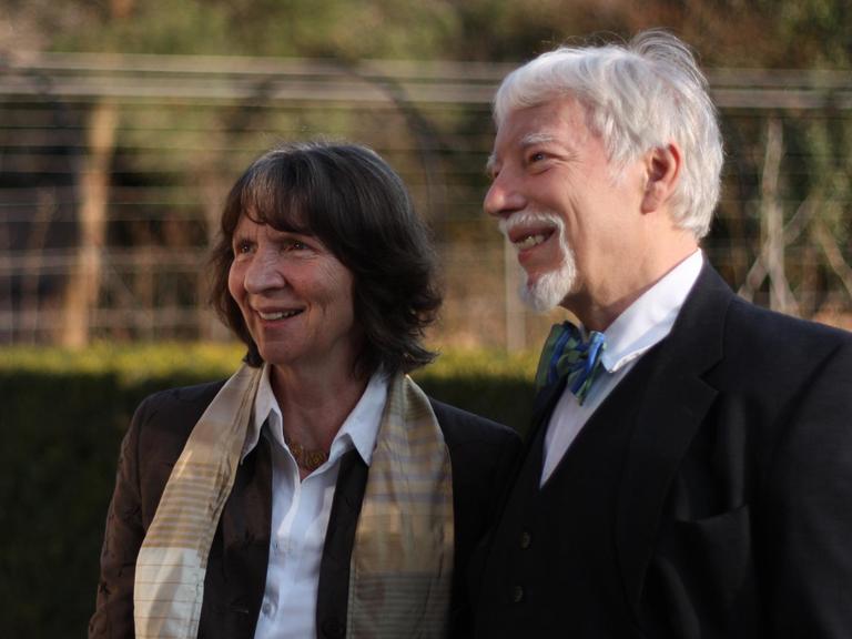 Die Kulturwissenschaftler Aleida Assmann und Ehemann Jan Assmann. Das Ehepaar erhält gemeinsam den diesjährigen Friedenspreis des Deutschen Buchhandels.
