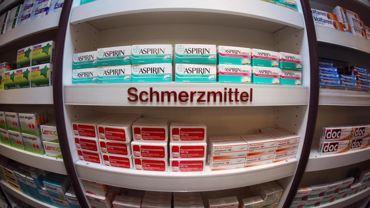 Schmerzmittel in der Apotheke
